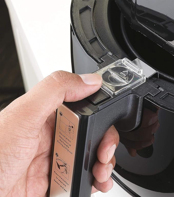 بلاك & ديكر ايروفراي مقلاة الهواء سعة 4 لتر - اسود/ذهبي، AF300-B5 - الصورة 2