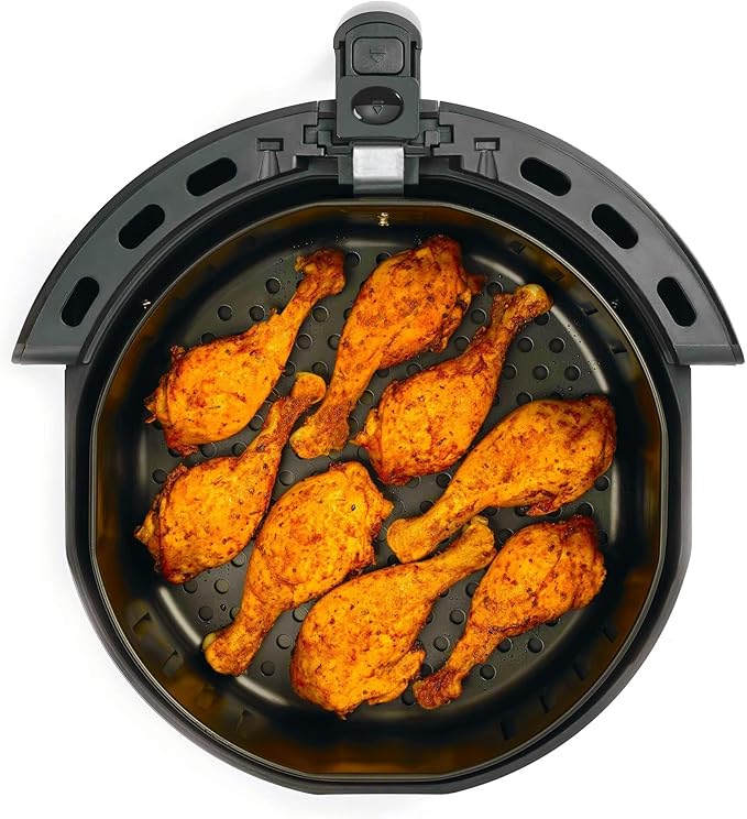 قلايه هوائية رقمية كبيرة الحجم مع دورة هواء ساخن للقلي بقدرة 1800 واط وسعة 5.6 لتر/ 1.5 كيلوجرام وجهد 220 فولت و50 هرتز من بلاك اند ديكر، لون أسود موديل AF625-B5 - الصورة 2