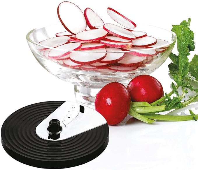 بلاك اند ديكر 750 واط 34 وظيفة 5 في 1 محضر طعام مع مفرمة وخلاط ومطحنة وعصارة حمضيات وصانع عجين - اسود - FX775-B5 - الصورة 3