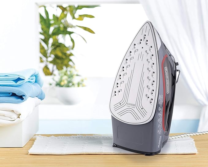 بلاك اند ديكر مكواة بخار X2050-B5، 2200 وات - رمادي - الصورة 2